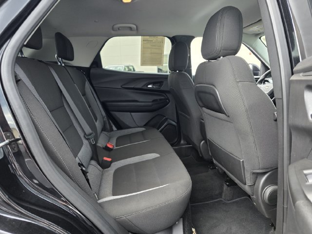 Used 2025 Chevrolet TrailBlazer LT AWD/4WD image 24