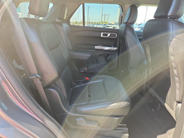 Certified 2023 Ford Explorer XLT w/ Equipment Group 202A RWD image 15