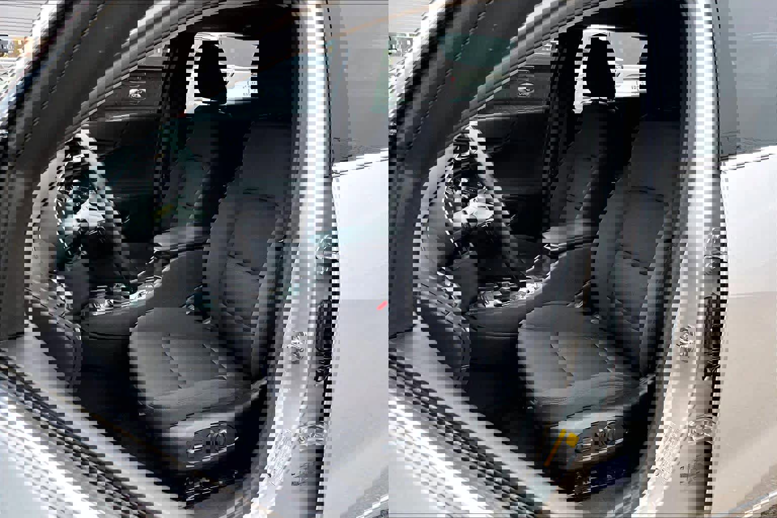 Used 2022 Chevrolet Malibu RS image 10