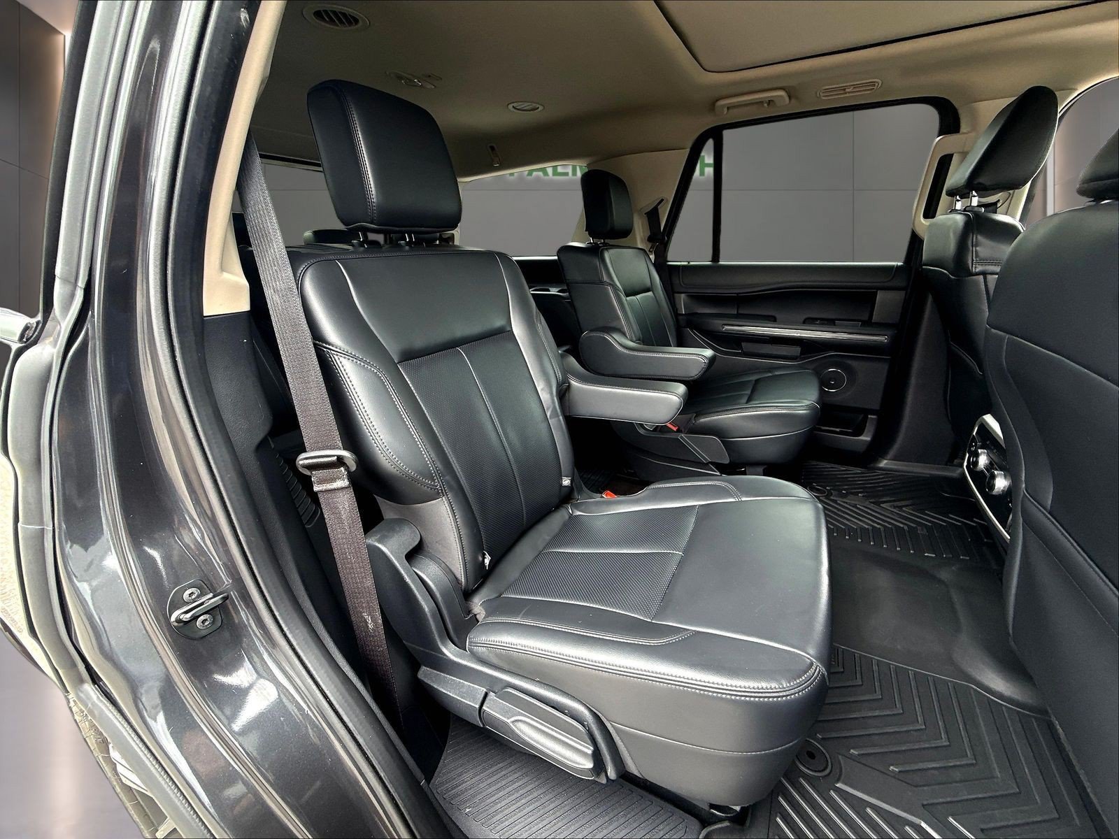 Certified 2023 Ford Expedition XLT RWD image 25