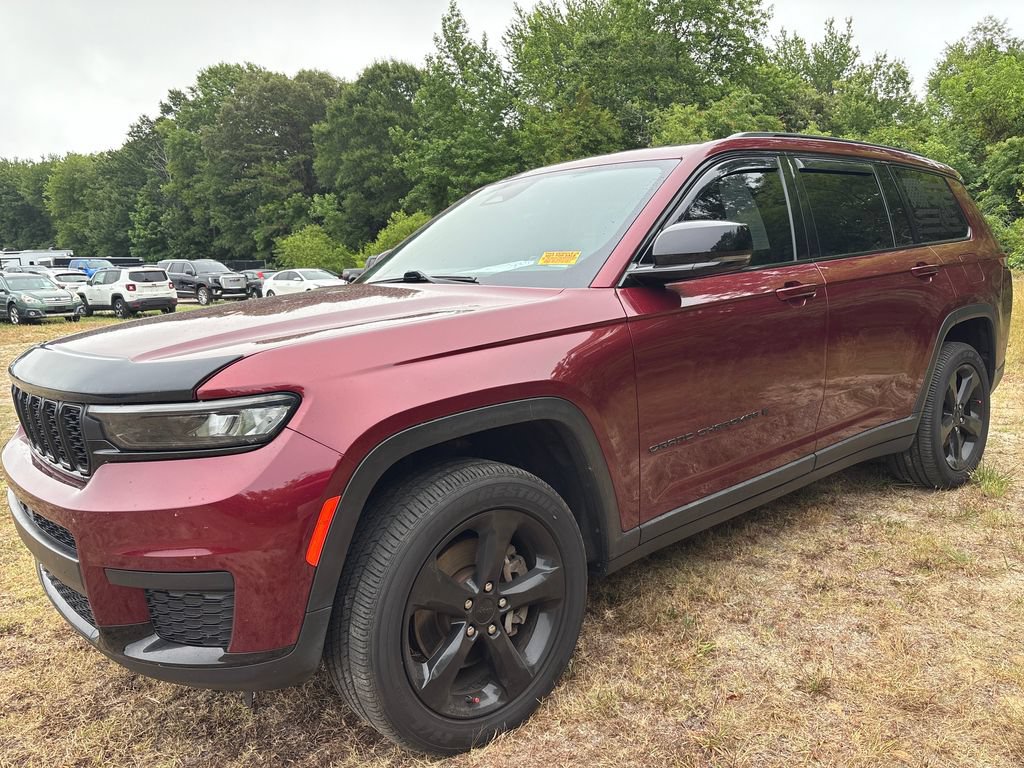 Used 2023 Jeep Grand Cherokee L Laredo AWD/4WD image 12