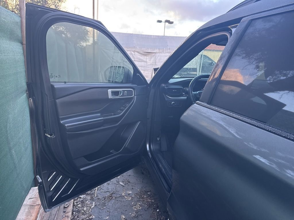 Certified 2020 Ford Explorer XLT image 9