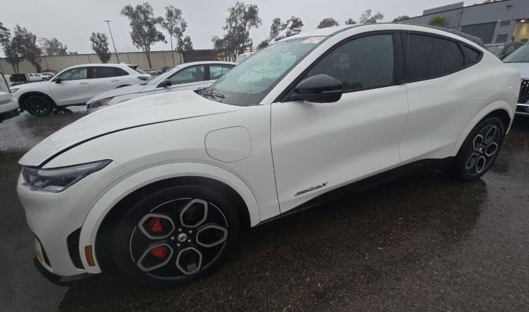 Certified 2021 Ford Mustang Mach-E GT image 1