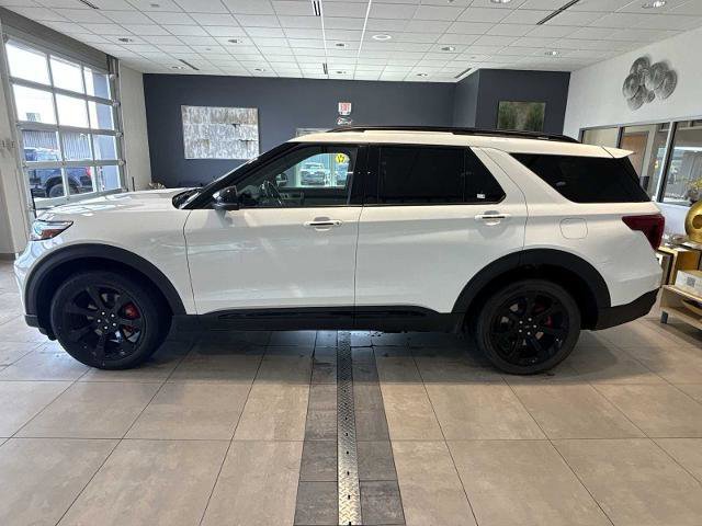 Certified 2023 Ford Explorer ST w/ Technology Package image 2