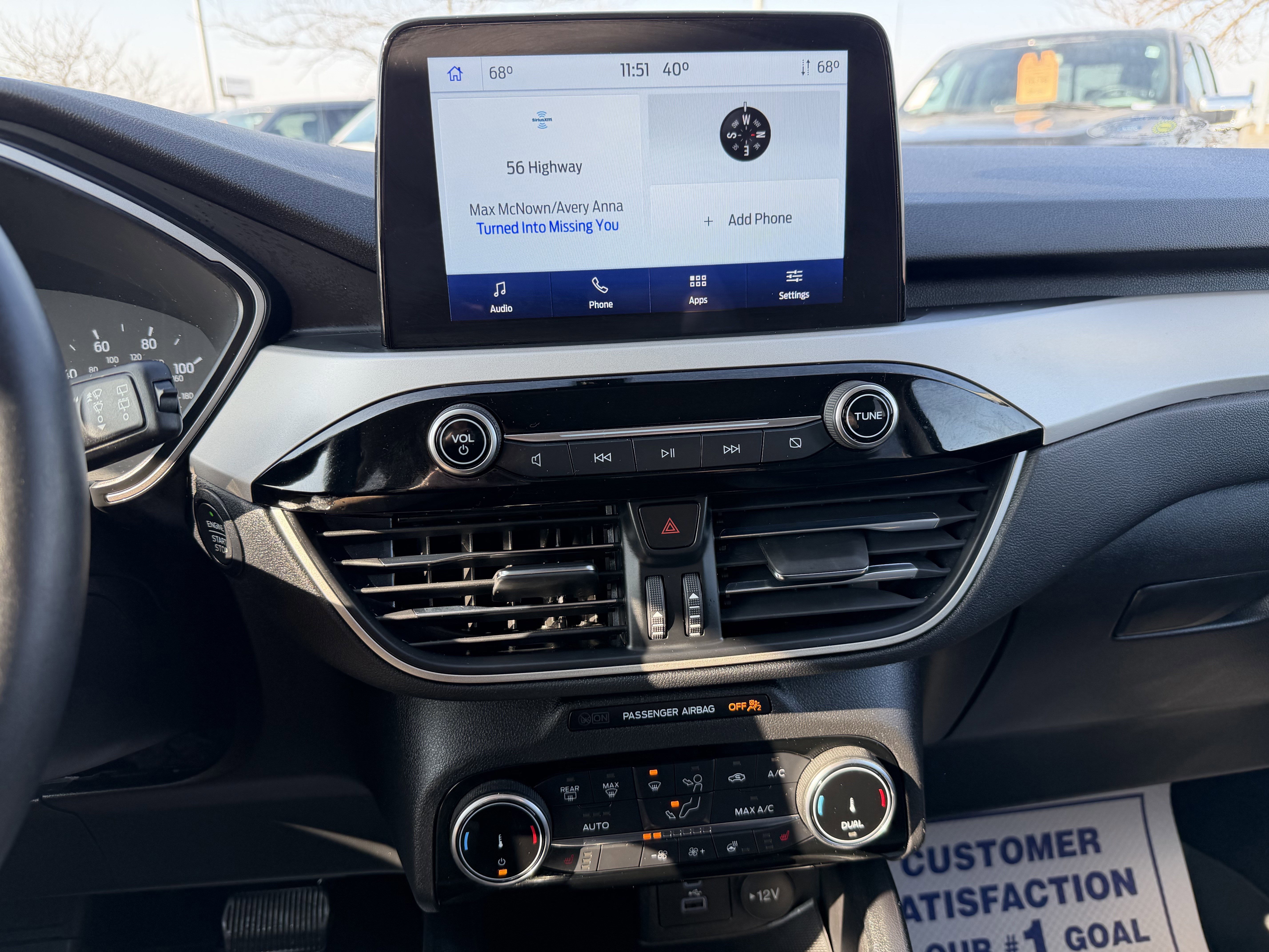 Certified 2022 Ford Escape SE w/ SE Sport Appearance Package image 16