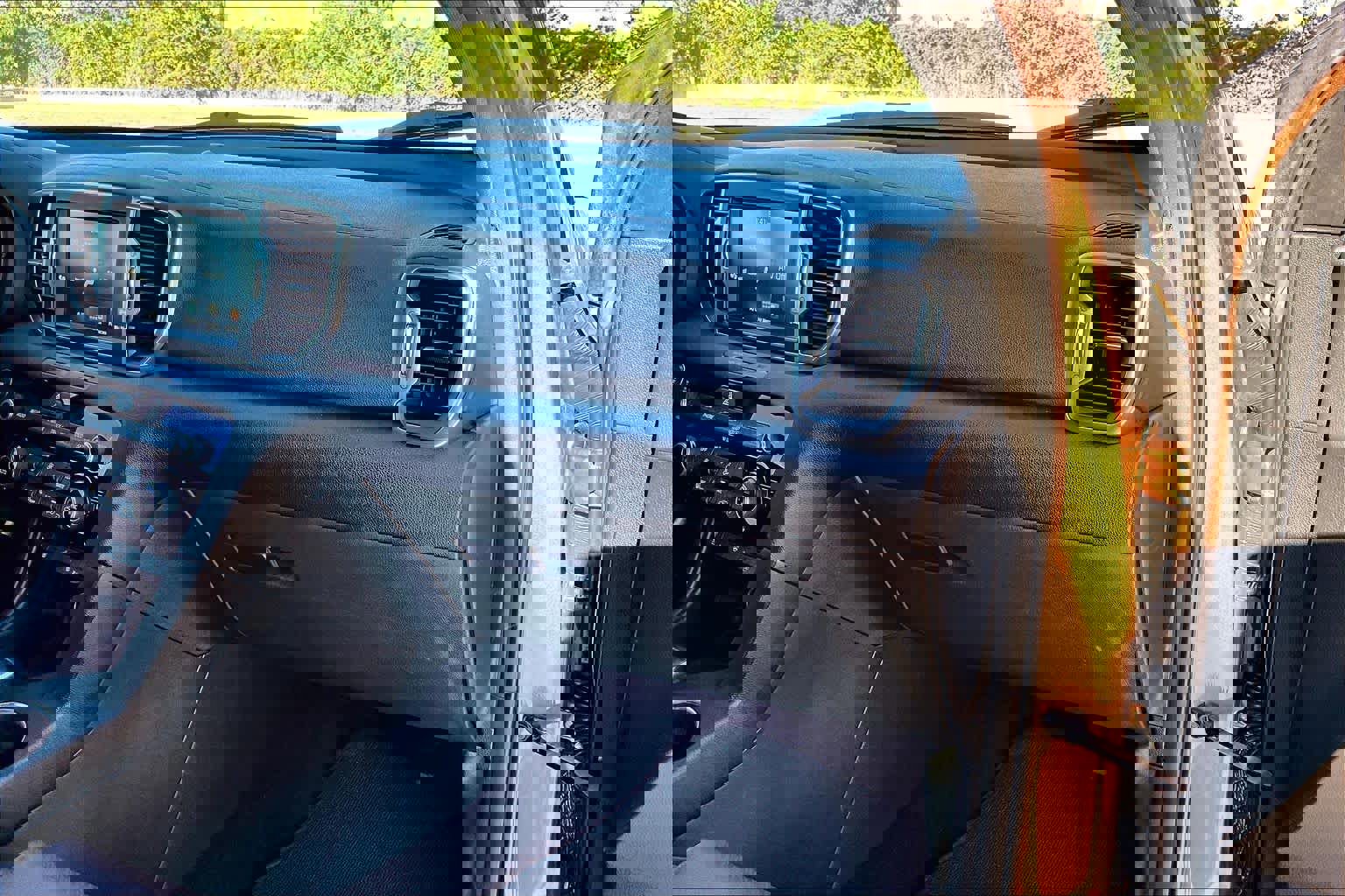 Used 2017 Kia Sportage SX image 19