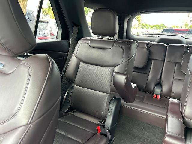 Certified 2026 Ford Explorer Platinum RWD image 12