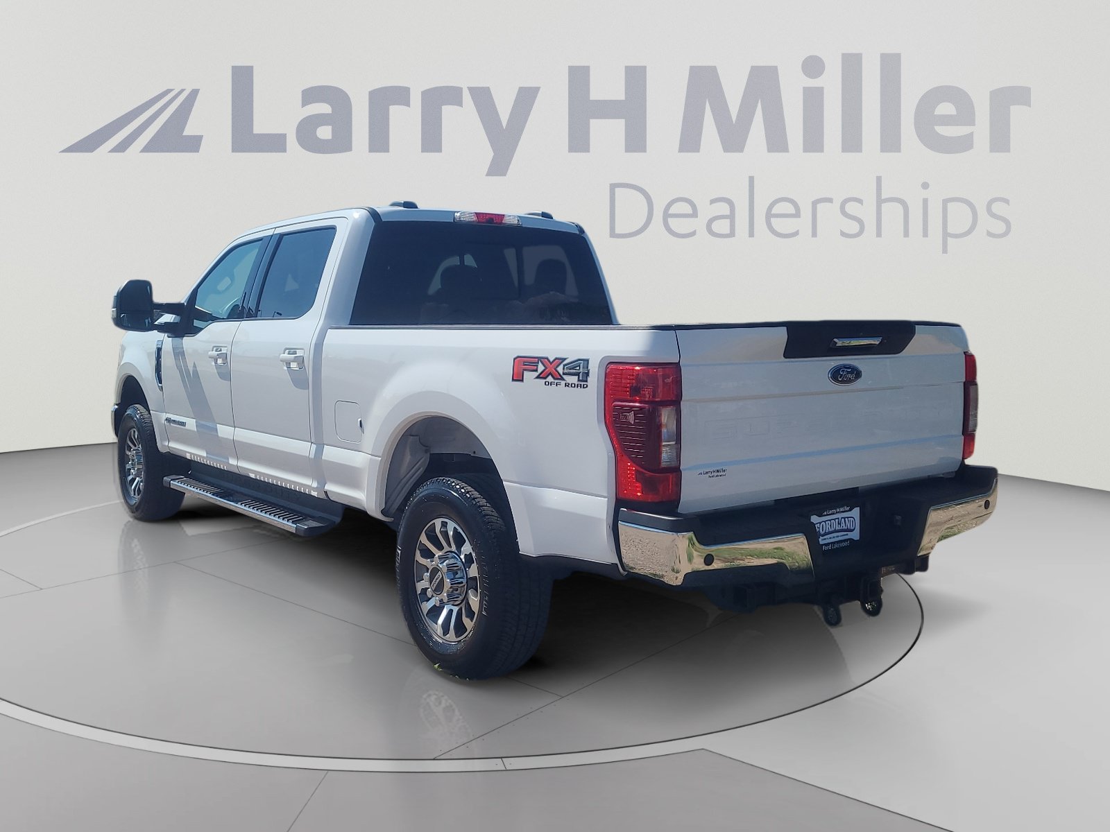 Certified 2020 Ford F350 Lariat w/ Lariat Value Package AWD/4WD image 3