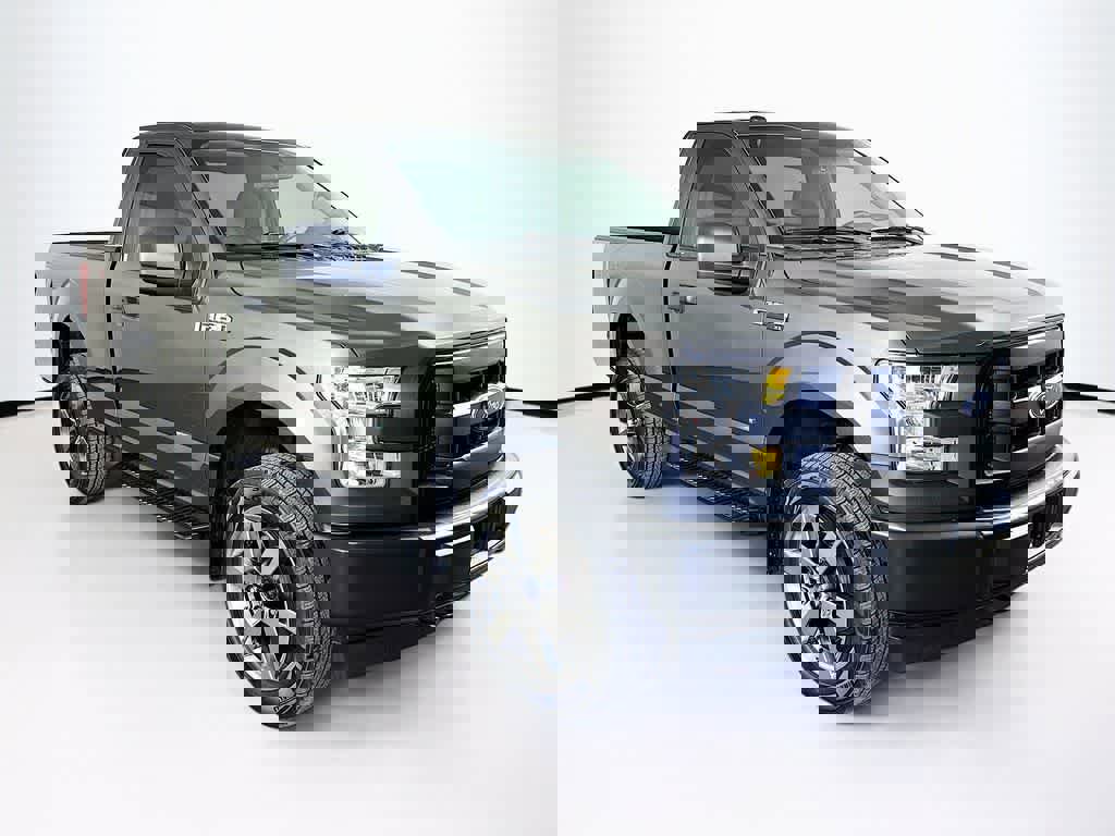 Certified 2017 Ford F150 XL w/ Equipment Group 101A Mid image 7