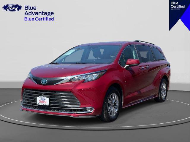Used 2023 Toyota Sienna XLE
