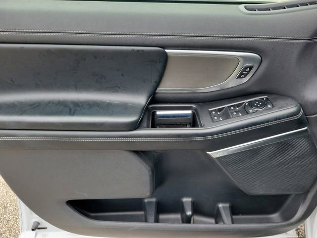Certified 2025 Ford Expedition Platinum AWD/4WD image 16