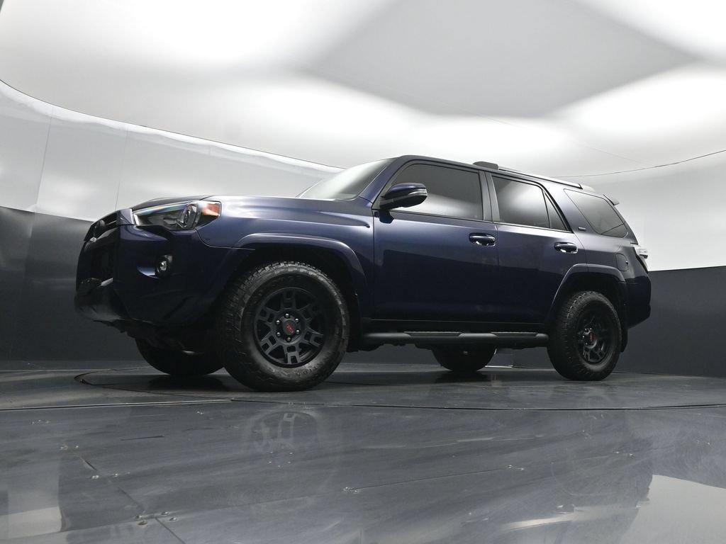 Used 2023 Toyota 4Runner SR5 Premium w/ Moonroof Package RWD image 46