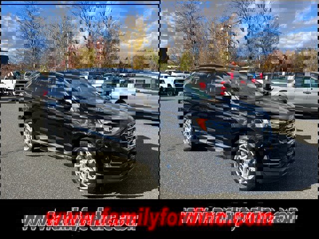 Certified 2022 Ford Edge SEL w/ Convenience Package image 5