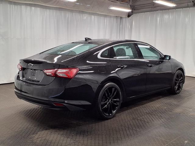 Used 2024 Chevrolet Malibu LT w/ Midnight Edition image 4