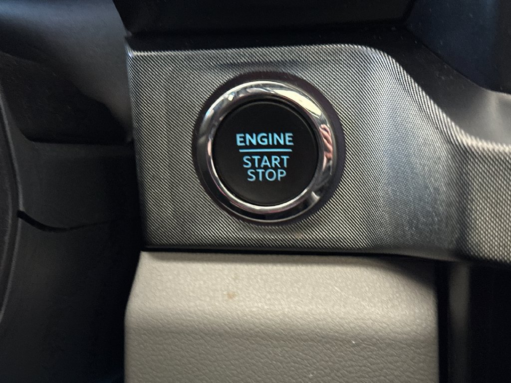 Certified 2024 Ford F250 Limited w/ FX4 Off-Road Package AWD/4WD image 21