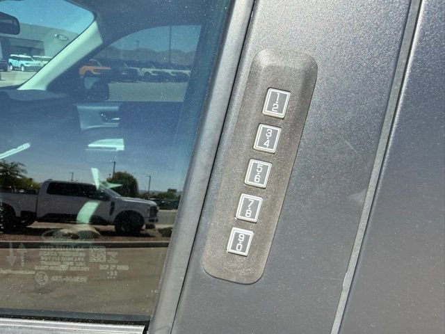 Certified 2022 Ford Maverick XLT image 9