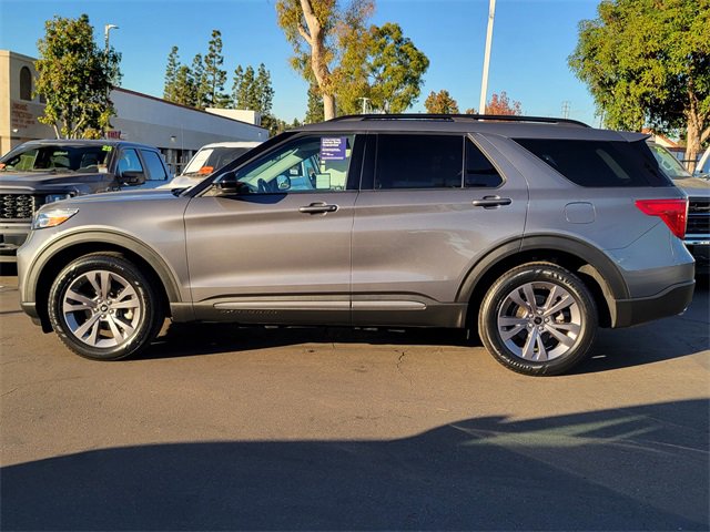 Certified 2022 Ford Explorer XLT w/ Equipment Group 202A image 30