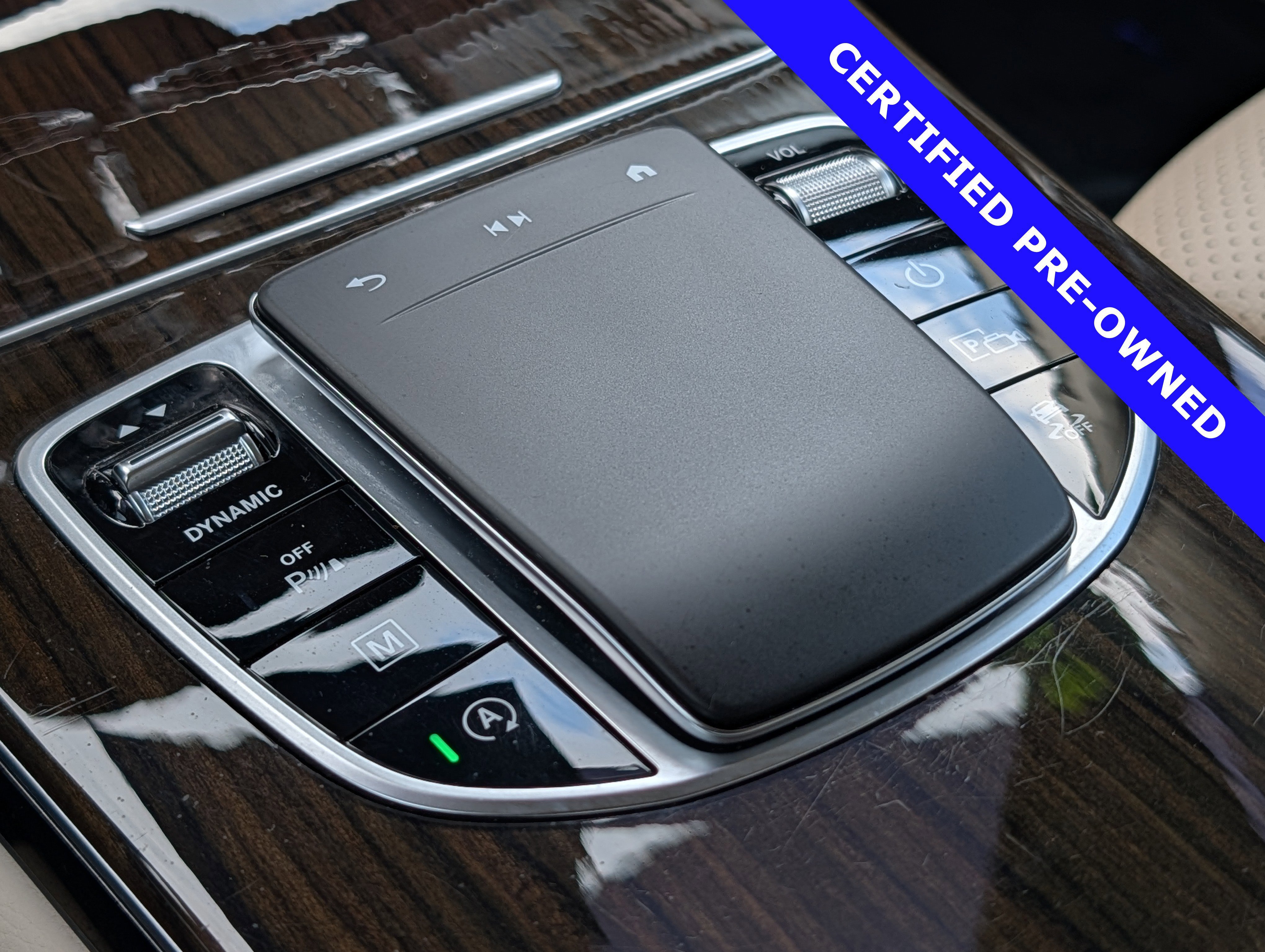 Used 2022 Mercedes-Benz GLC 300 image 30