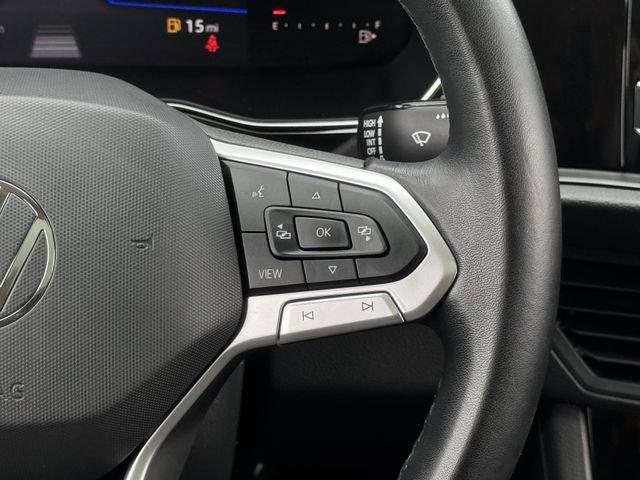 Used 2022 Volkswagen Jetta SE w/ Panoramic Sunroof Package FWD image 14