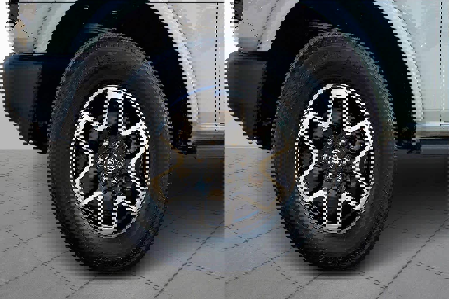 Certified 2023 Ford Bronco Outer Banks image 12