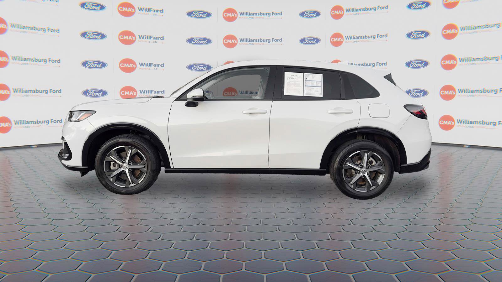 Used 2024 Honda HR-V EX-L image 5