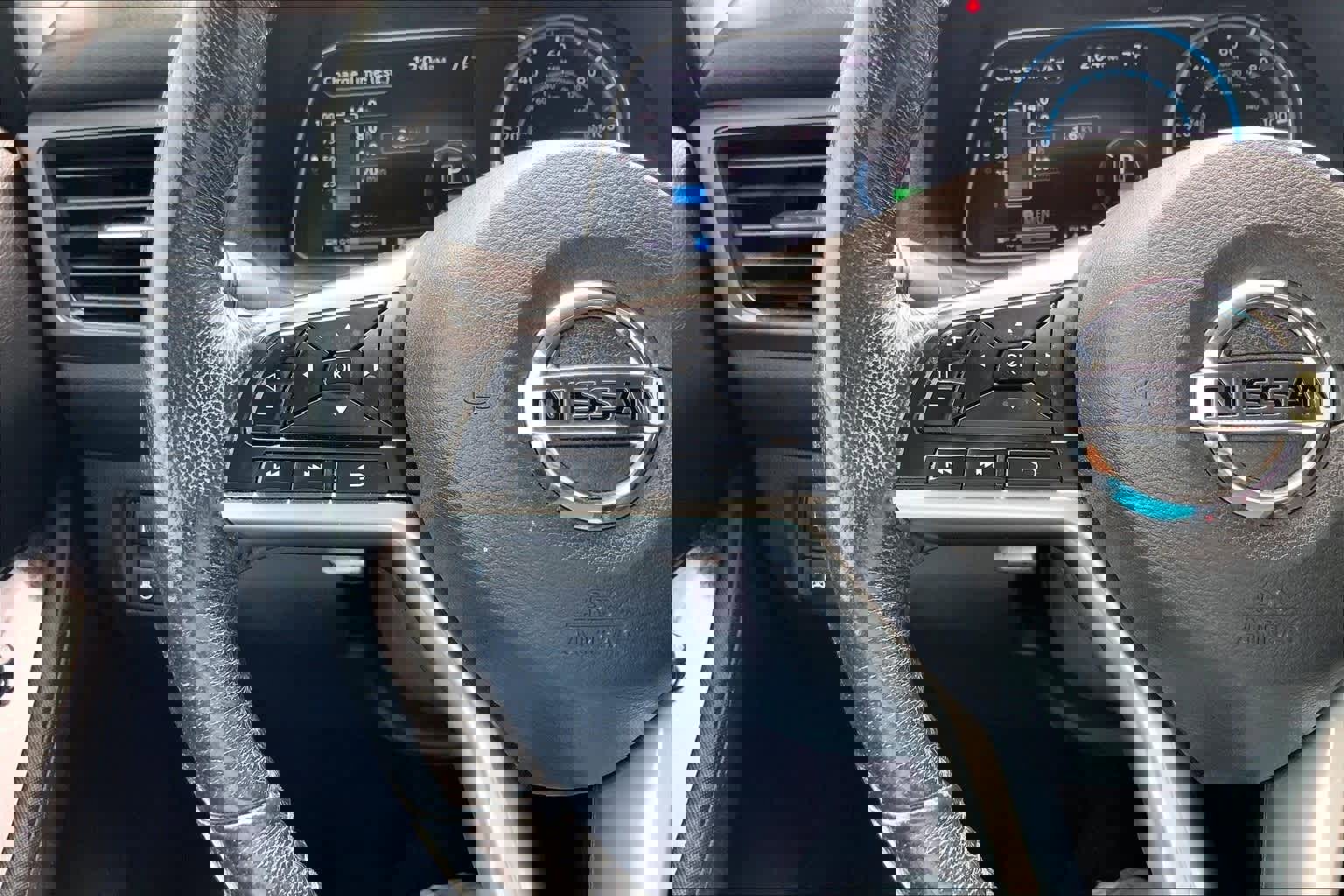 Used 2019 Nissan Leaf SV Plus w/ SV Plus Technology Package image 24