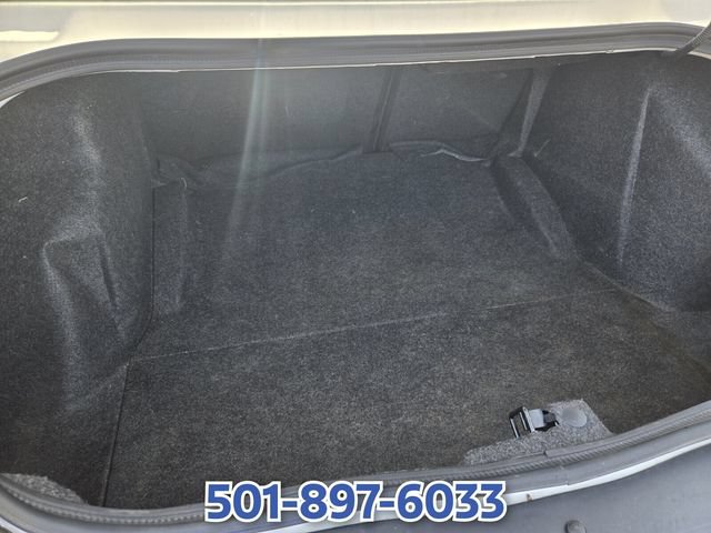 Used 2019 Dodge Challenger SXT w/ Blacktop Package RWD image 15