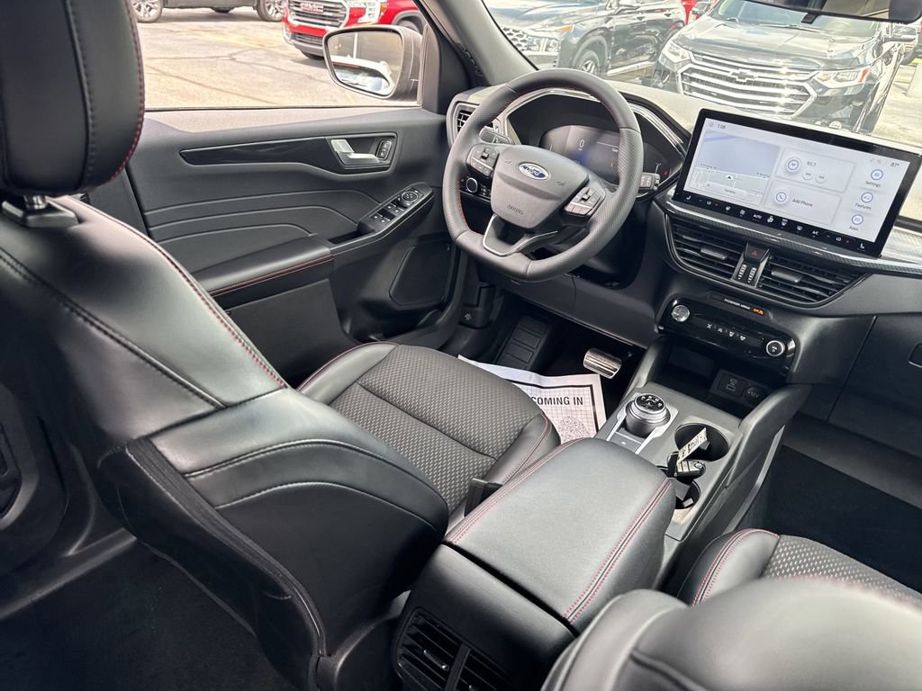 Certified 2023 Ford Escape ST-Line w/ Tech Pack #1 image 19