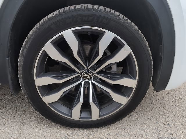 Used 2021 Volkswagen Atlas Cross Sport SEL R-Line image 26