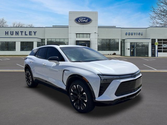 Used 2024 Chevrolet Blazer EV RS AWD/4WD image 3
