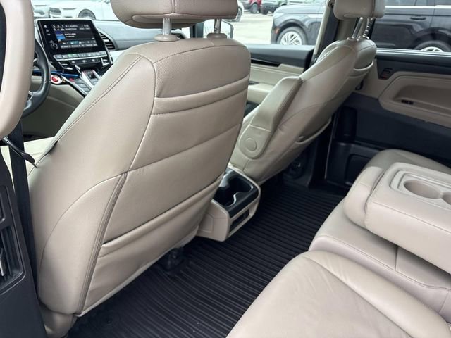 Used 2023 Honda Odyssey Touring image 17