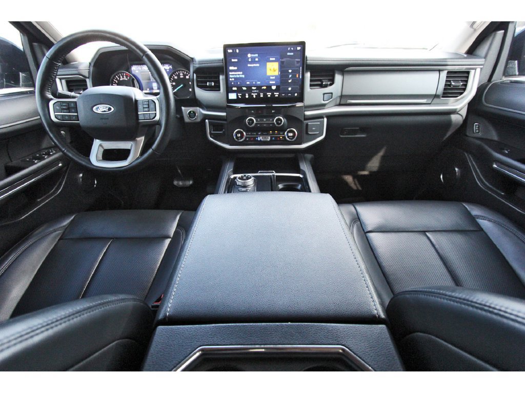 Certified 2023 Ford Expedition XLT RWD image 10