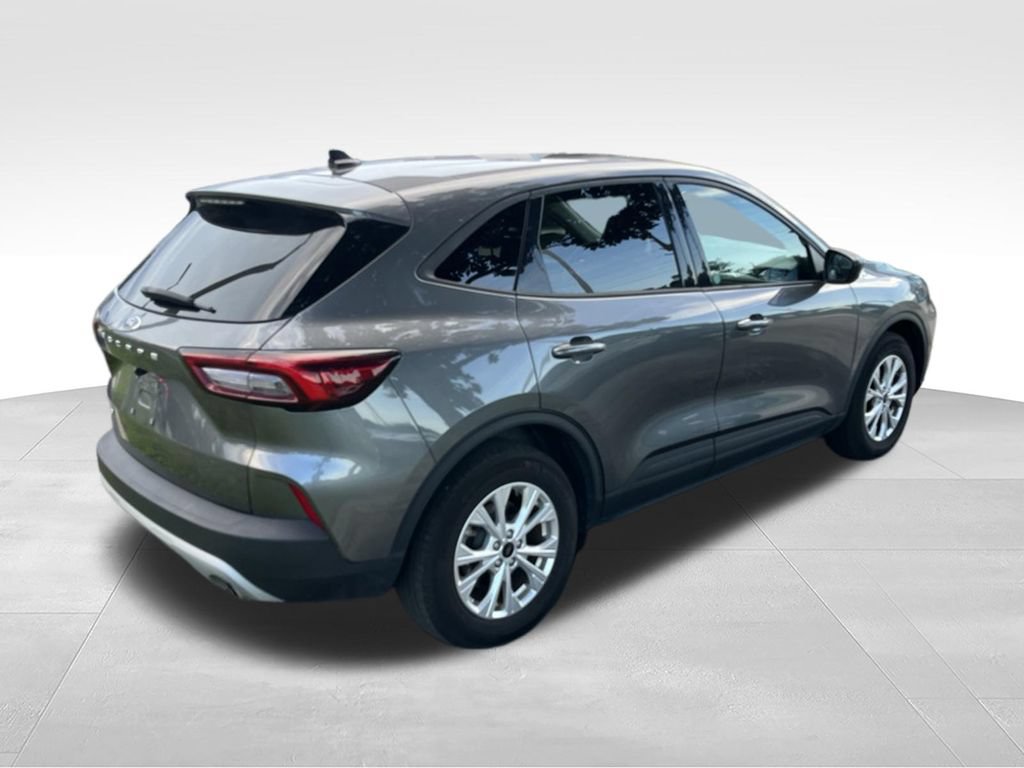 Certified 2025 Ford Escape Active FWD image 4