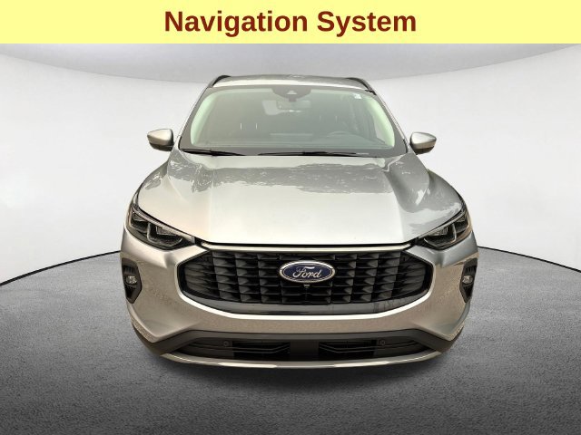 Certified 2024 Ford Escape Platinum AWD/4WD image 4