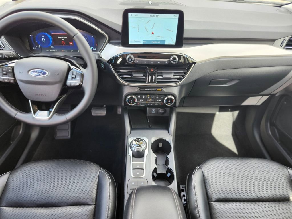 Certified 2022 Ford Escape SEL w/ Technology Package AWD/4WD image 14