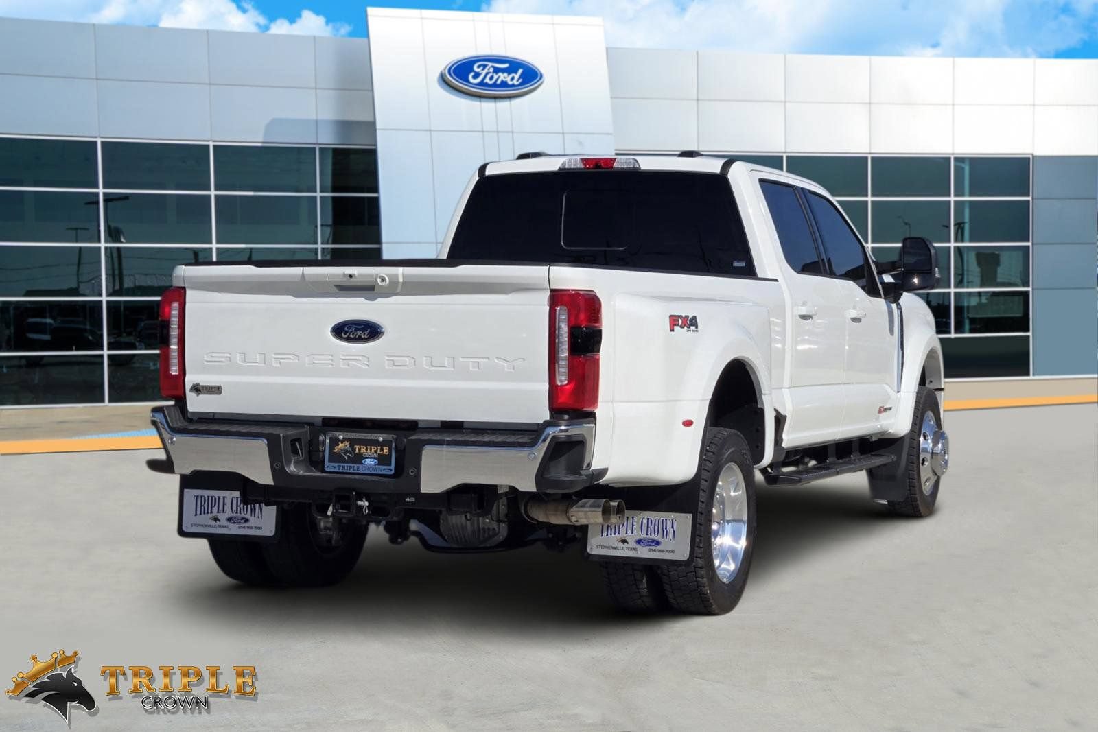 Certified 2026 Ford F450 Lariat w/ Lariat Premium Package AWD/4WD image 5
