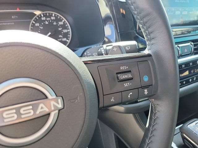 Used 2022 Nissan Pathfinder SL w/ SL Premium Package FWD image 28