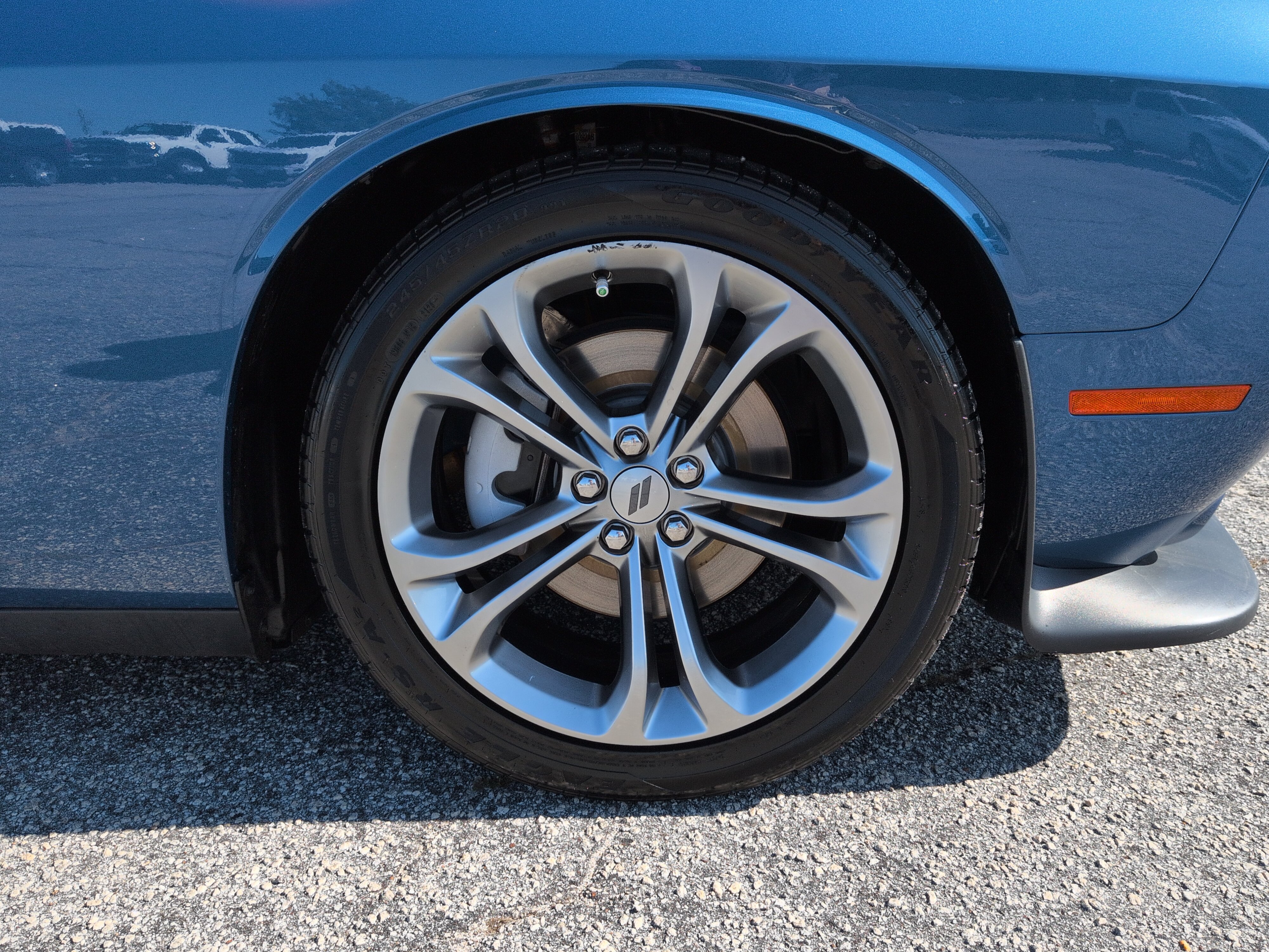 Used 2021 Dodge Challenger GT w/ Plus Package RWD image 9