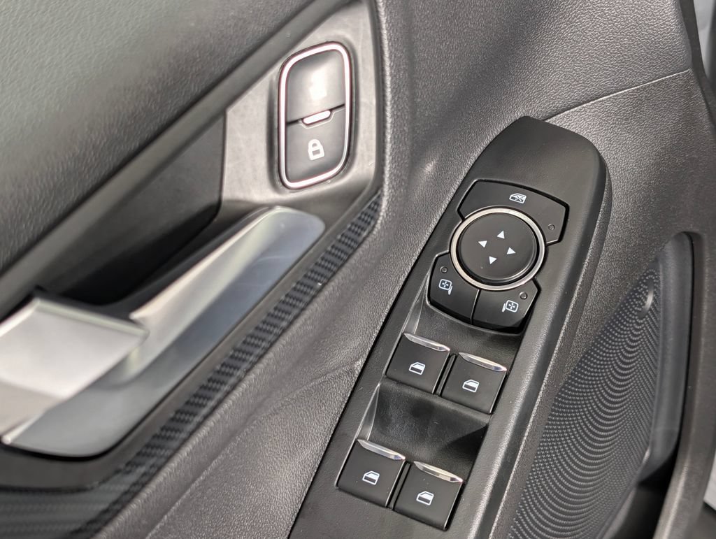 Certified 2025 Ford Escape ST-Line FWD image 26