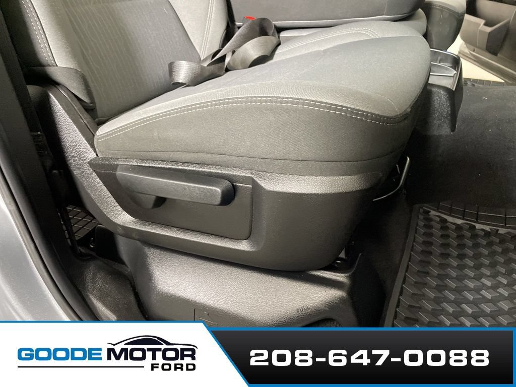 Used 2024 RAM 2500 Big Horn AWD/4WD image 23