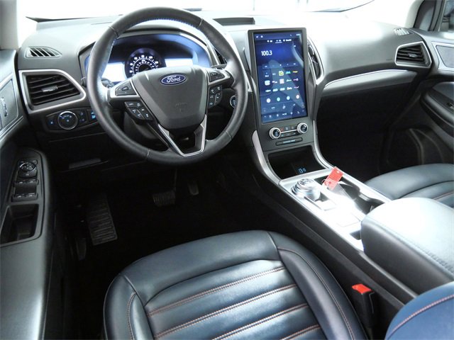 Certified 2022 Ford Edge SEL w/ Sport Appearance Package image 4
