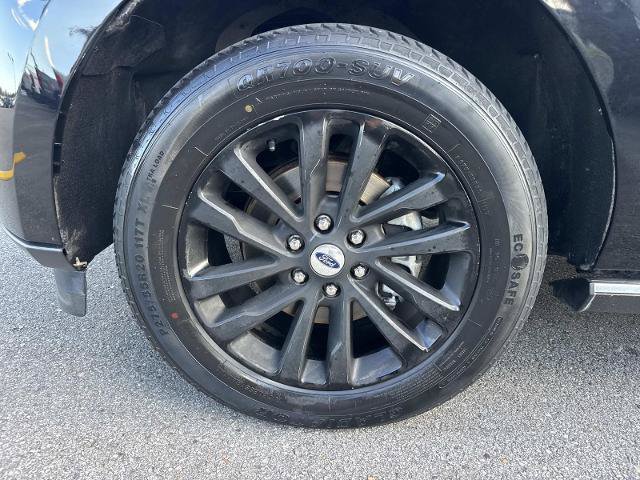 Certified 2019 Ford Expedition Max Limited w/ Equipment Group 301A RWD image 9