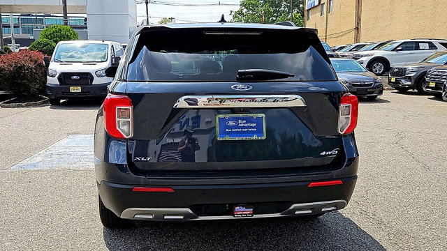 Certified 2023 Ford Explorer XLT w/ Equipment Group 202A AWD/4WD image 7