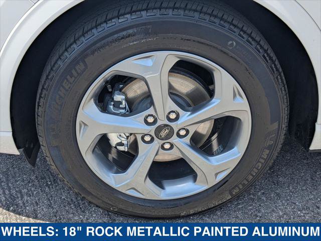 Certified 2024 Ford Escape ST-Line w/ Tech Pack #1 FWD image 9