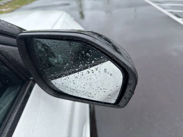 Certified 2023 Ford Explorer XLT w/ Equipment Group 202A image 10