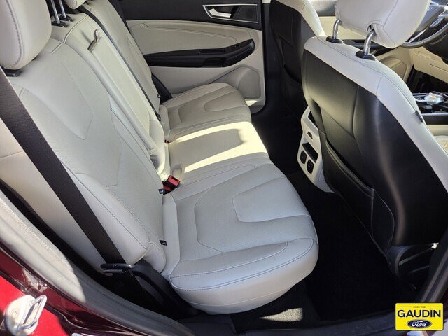 Certified 2019 Ford Edge Titanium w/ Equipment Group 301A FWD image 15