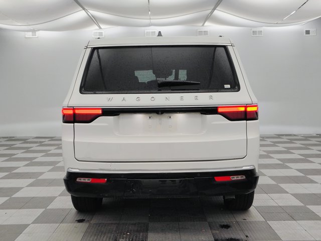 Used 2025 Jeep Wagoneer L Series III AWD/4WD image 5