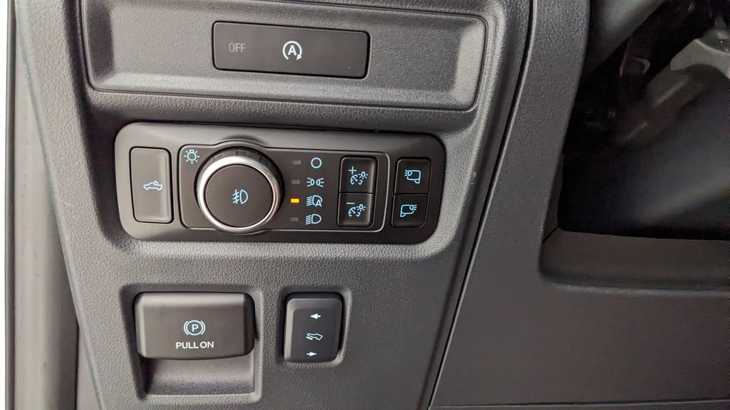 Certified 2025 Ford F150 Lariat AWD/4WD image 22