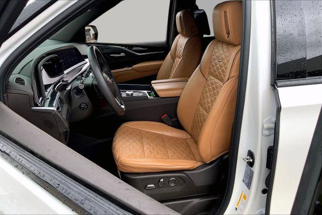 Used 2024 Cadillac Escalade Sport w/ LPO, ONYX Package AWD/4WD image 8