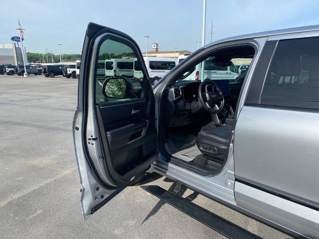 Used 2024 Toyota Tundra Platinum AWD/4WD image 10